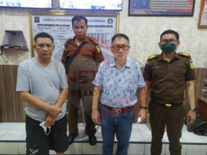 Oknum Anggota Polresta Dan Oknum Pengusaha SPBU Resmi Di Tahan Kejaksaan Negeri Banyuwangi