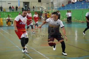 Sebagai Tanda Pembuka Turnamen, Antara Tim Forkompinda Babel VS Tim DPRD Babel Berlangsung Seru