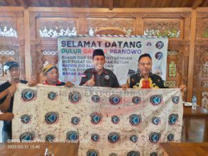 Simbolis Penerimaan Batik, Ketua DGP Pusat Gencarkan UPM