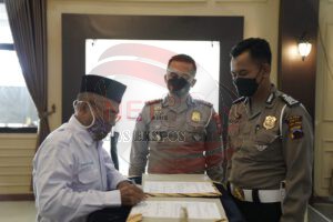 Penandatanganan BA !!! Polres Pati Terbaik Standar Pelayanan Publik SKCK dan SIM