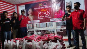 Keperdulian Kepada Konstituen dan Ikuti Intruksi DPP PDIP, Sonny T Danaparmitha Bagikan Ribuan Paket Sembako