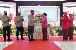 Kapolda Jatim Mengikuti Upacara Virtual HUT Ke-42