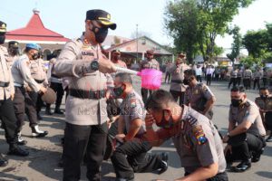 Kapolres Pasuruan Kota Pimpin Upacara Kenaikan Pangkat Periode TMT 1 Juli 2022