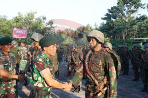Mayor Inf Rinto Wijaya Menerima 140 Warga Baru Yonif Raider 514/SY