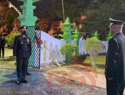 Kapolres Pamekasan Pimpin Upacara Apel Kehormatan dan Renungan Suci