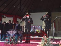 Upacara Penurunan Bendera Merah Putih, Dandim 0826 Pamekasan Bertindak Selaku Inspektur Upacara