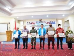 DPD KNPI PGK Anugerahkan Pin Anggota Kehormatan Kepada Wali Kota dan Forkopimda Kota Pangkalpinang