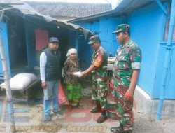 Jumat Berkah, Koramil 0823/03 Kapongan dan LSM Perkasa Berbagi Kepada Masyarakat