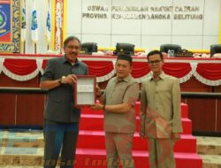 Ketua DPRD Babel Herman Suhadi Pimpin Sidang Paripurna Penyampaian Usulan Pemberhentian H. Muhammad Amin Sebagai Pimpinan DPRD Babel