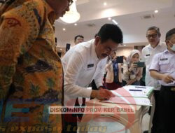 Sekda Naziarto Hadiri Penyerahan Beasiswa Mahasiswa, Tahfis Quran dan Mobil Operasional MUI se-Babel