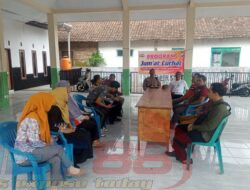 Kapolsek Curahdami Laksanakan Giat Jum’at Curhat Bersama Warga Desa Poncogati
