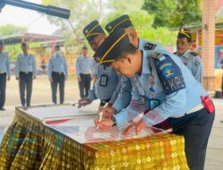 Pakta Integritas dan Komitmen Bersama Awali Janji Kinerja Seluruh Pegawai Lapas Pamekasan Tahun 2023