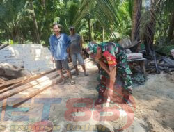 Amalkan 8 Wajib TNI Babinsa Koramil 0826-13 Pasean Bantu Warga Binaan