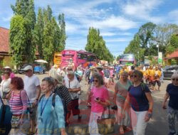 Polres Sumenep Terjunkan Puluhan Personel Pengamanan Kunjungan Wisatawan Asal USA