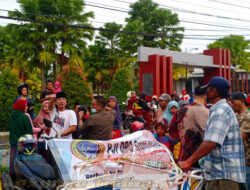 PJI Sumenep Bagi bagi Takjil Ramadhan, Ketum PJI Hartanto Boechori Apresiasi