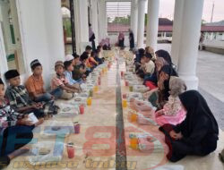 Pengurus Cabang PGRI Simeulue Timur Buka Puasa Bersama dan Santuni Anak Yatim