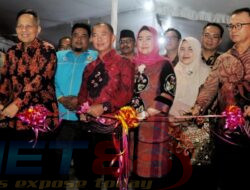 Bupati Bangka, Mulkan, SH. MH Menghadiri Malam Puncak HUT Ke- 257 Kota Sungailiat