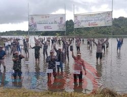 Polres Simeulue Tanam Ribuan Batang Pohon Mangrove