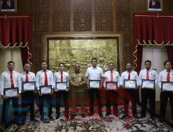 Terima Piagam Penghargaan, Kasatreskrim Polresta Pati Terbaik “Brantas Korupsi “