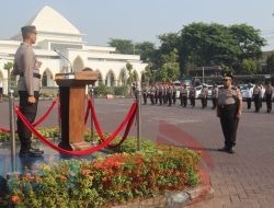 Kapolres Pasuruan Pimpin Upacara Kenaikan Pangkat Pengabdian PNPP Polres Pasuruan