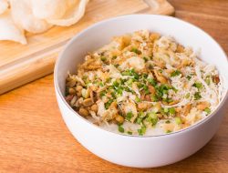 Mengapa Bubur Ayam Cocok sebagai Sarapan Sehat?