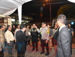 Kapolres Bondowoso mengecek perayaan natal di beberapa Gereja