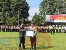 Reaksi Cepat Perlindungan Perempuan dan Anak, Kapolres Bondowoso Mendapatkan Penghargaan Dari Bupati