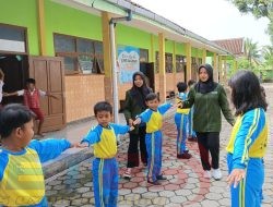 Program Pengajaran Mahasiswa IAI AT-TAQWA Bantu Guru SDN Gubrih 01