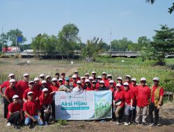 Yayasan WINGS Peduli Tanam 500 Mangrove dalam Program #WINGSPeduliLingkungan