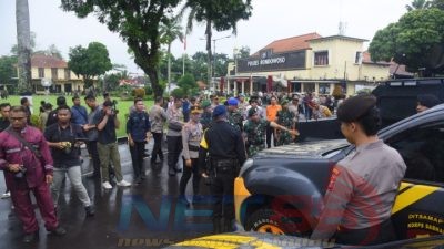 Kapolres Bondowoso Pimpin Apel Gelar Pasukan Operasi Lilin Nataru 2025, Dilanjutkan Press Release Akhir Tahun