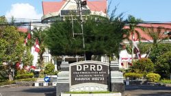 Publik Pertanyakan Urgensi Rapat DPRD Magetan di Hotel Berbintang, Klarifikasi Belum Disampaikan