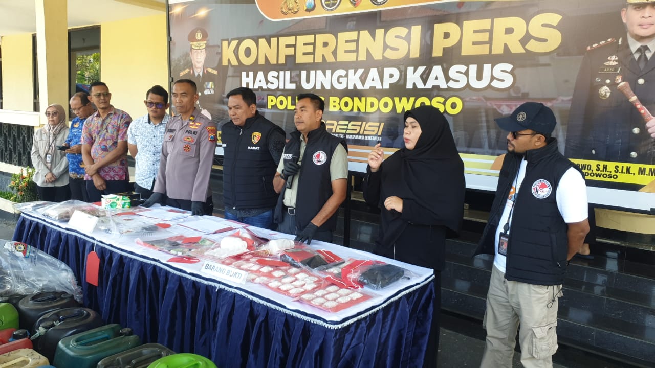 Polres Bondowoso Bongkar Penyalahgunaan BBM Bersubsidi, Dua Pelaku Terancam 6 Tahun Penjara