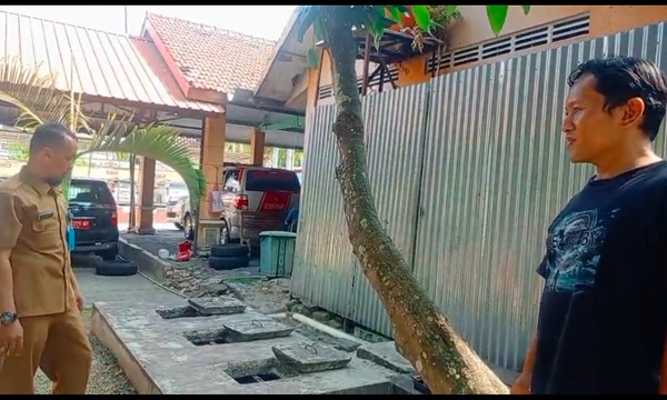 Limbah Kantin RSUD dr. Sayidiman Tak Rutin Disedot, Diduga Lemahnya Pengawas jadi Pemicu
